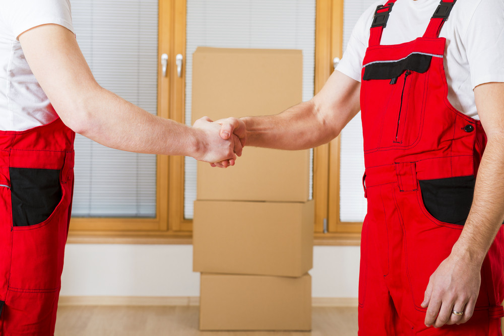 Key Factors to Evaluate When Searching for the Best Movers for Your Home